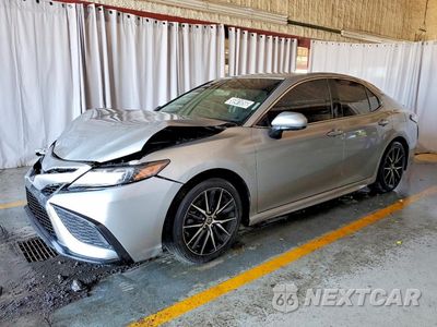 2021 TOYOTA CAMRY SE 4T1G11BK1MU032885 - główne zdjęcie licytacji z USA - miniatura