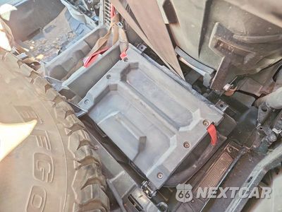 Piąte zdjęcie samochodu w środku: 2022 POLARIS RZR PRO R UTILITY VEHICLE VIN:3NSRML2K0NG375304 - miniatura