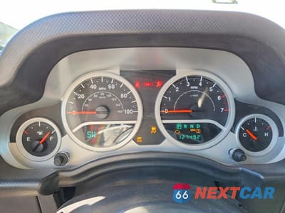 Zdjęcie 9 z 13 samochodu: 2009 JEEP WRANGLER UNLIMITED RUBICON VIN:1J8GA69129L729423 - miniatura