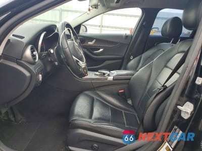 Zdjęcie 7 z 12 samochodu: 2016 MERCEDES-BENZ C 300 VIN:55SWF4JB7GU123806 - miniatura