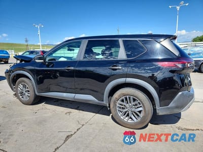 Drugie zdjęcie samochodu z przodu: 2023 NISSAN ROGUE S VIN:5N1BT3AB8PC786989 - miniatura