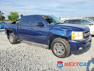 Czwarte zdjęcie samochodu z boku: 2009 CHEVROLET SILVERADO C1500 LTZ VIN:3GCEC33069G246828 - miniatura