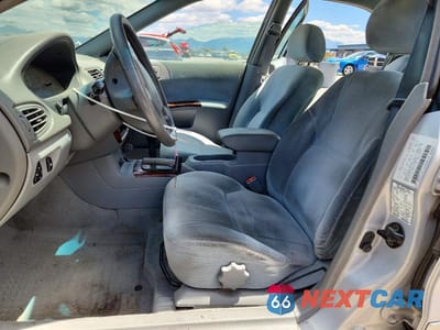 Zdjęcie 7 z 12 samochodu: 1999 MITSUBISHI GALANT ES VIN:4A3AA46L0XE033732 - miniatura