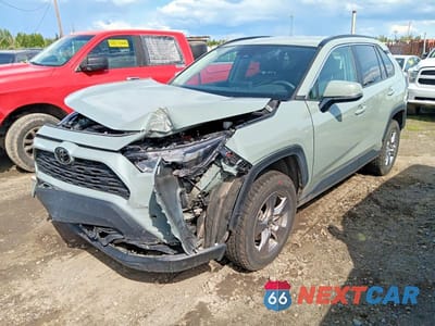 2023 TOYOTA RAV4 XLE 2T3P1RFVXPW366962 - główne zdjęcie licytacji z USA - miniatura