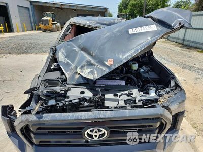 Zdjęcie 11 z 12 samochodu: 2026 TOYOTA TACOMA SR VIN:3TYKD5HN2TT052780 - miniatura