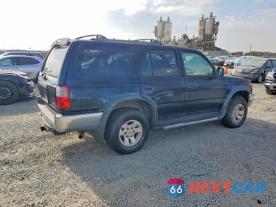 Trzecie zdjęcie samochodu z tyłu: 2000 TOYOTA 4RUNNER BASE VIN:JT3GM84R2Y0064938 - miniatura