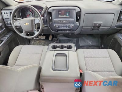 Zdjęcie 8 z 12 samochodu: 2018 CHEVROLET SILVERADO K1500 VIN:1GCVKNEC7JZ135358 - miniatura