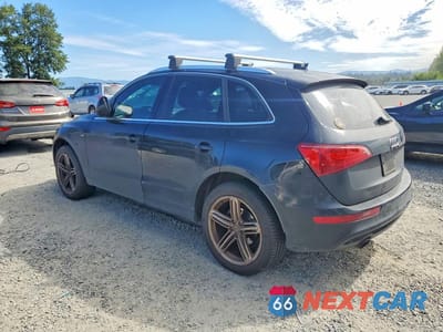 Drugie zdjęcie samochodu z przodu: 2010 AUDI Q5 PRESTIGE VIN:WA1WKAFP1AA020701 - miniatura
