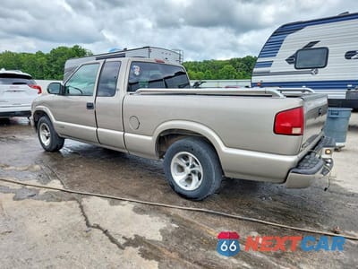 Drugie zdjęcie samochodu z przodu: 2000 CHEVROLET S TRUCK S10 VIN:1GCCS1941Y8186003 - miniatura