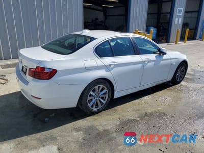 Trzecie zdjęcie samochodu z tyłu: 2015 BMW 528 I VIN:WBA5A5C58FD514779 - miniatura
