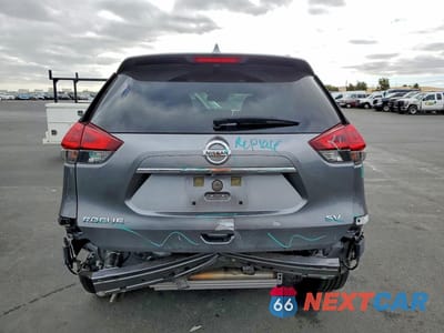 Zdjęcie 6 z 14 samochodu: 2019 NISSAN ROGUE SV VIN:KNMAT2MTXKP512919 - miniatura