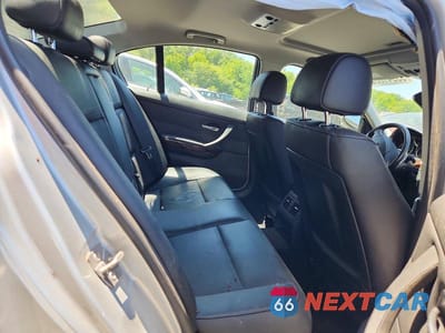 Zdjęcie 10 z 12 samochodu: 2011 BMW 328 XI SULEV VIN:WBAPK5G50BNN26865 - miniatura