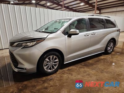 2023 TOYOTA SIENNA XLE 5TDYRKEC3PS153812 - główne zdjęcie licytacji z USA - miniatura