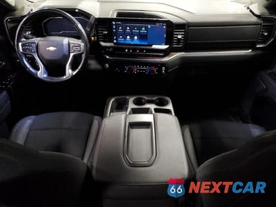 Zdjęcie 8 z 12 samochodu: 2024 CHEVROLET SILVERADO K2500 HEAVY DUTY LT VIN:1GB4YNEY6RF322534 - miniatura