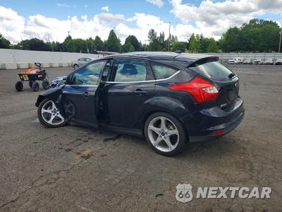 Drugie zdjęcie samochodu z przodu: 2013 FORD FOCUS TITANIUM VIN:1FADP3N21DL184917 - miniatura