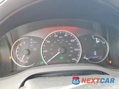Zdjęcie 9 z 12 samochodu: 2016 LEXUS CT 200 VIN:JTHKD5BH4G2258371 - miniatura
