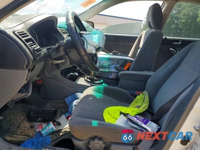Zdjęcie 7 z 12 samochodu: 2003 HONDA CIVIC LX VIN:2HGES15503H572407 - miniatura