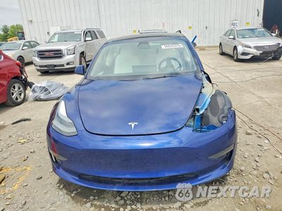 Piąte zdjęcie samochodu w środku: 2023 TESLA MODEL 3 VIN:5YJ3E1EC9PF472300 - miniatura