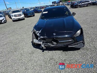 Piąte zdjęcie samochodu w środku: 2023 MERCEDES-BENZ C 300 4MATIC VIN:W1KAF4HB2PR152986 - miniatura