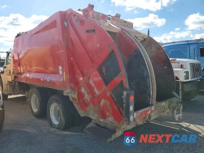 Trzecie zdjęcie samochodu z tyłu: 2018 FREIGHTLINER BUSINESS CLASS M2 REFUSE TRUCK VIN:1FVHCYFE3JHJK5707 - miniatura
