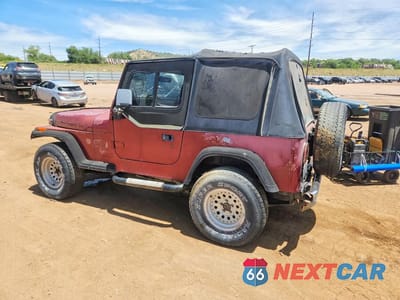 Drugie zdjęcie samochodu z przodu: 1994 JEEP WRANGLER / YJ S VIN:1J4FY19P9RP422033 - miniatura