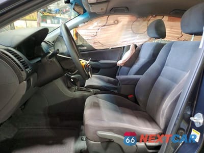 Zdjęcie 7 z 12 samochodu: 2006 HONDA ACCORD LX VIN:JHMCM56476C002066 - miniatura
