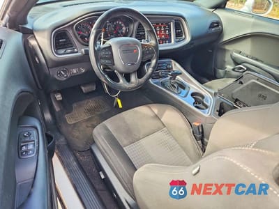 Zdjęcie 8 z 12 samochodu: 2020 DODGE CHALLENGER R/T VIN:2C3CDZBT4LH118862 - miniatura