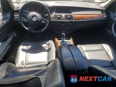 Zdjęcie 8 z 13 samochodu: 2011 BMW X5 XDRIVE35I VIN:5UXZV4C51BL738705 - miniatura