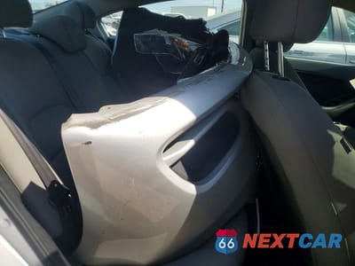 Zdjęcie 10 z 12 samochodu: 2016 KIA FORTE LX VIN:KNAFK4A6XG5534132 - miniatura