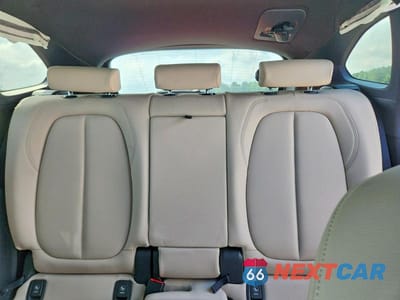 Zdjęcie 10 z 14 samochodu: 2021 BMW X1 XDRIVE28I VIN:WBXJG9C03M5U39222 - miniatura