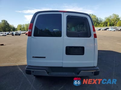 Zdjęcie 6 z 14 samochodu: 2025 CHEVROLET EXPRESS G3500 VIN:1GAZGPFP8S1255212 - miniatura