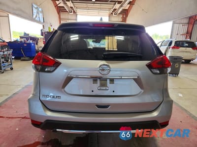Zdjęcie 6 z 13 samochodu: 2020 NISSAN ROGUE S VIN:JN8AT2MT7LW038987 - miniatura