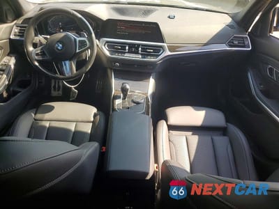 Zdjęcie 8 z 12 samochodu: 2022 BMW 3ER 330I VIN:3MW5R1J09N8C42814 - miniatura
