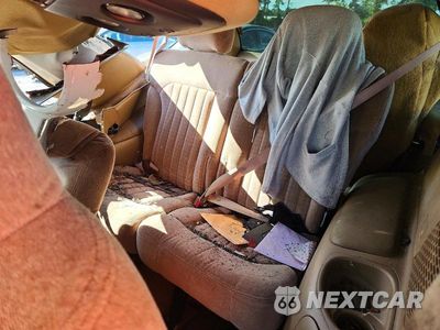 Zdjęcie 10 z 13 samochodu: 1999 CHEVROLET BLAZER VIN:1GNCS18W6XK139061 - miniatura