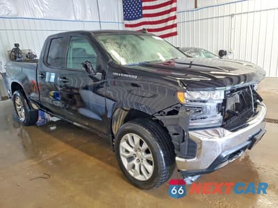 Czwarte zdjęcie samochodu z boku: 2020 CHEVROLET SILVERADO K1500 LT VIN:1GCRYDED4LZ201709 - miniatura