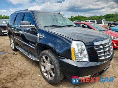 Czwarte zdjęcie samochodu z boku: 2009 CADILLAC ESCALADE LUXURY VIN:1GYFK23269R100636 - miniatura