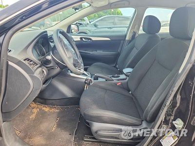 Zdjęcie 7 z 12 samochodu: 2019 NISSAN SENTRA S VIN:3N1AB7AP4KY346468 - miniatura