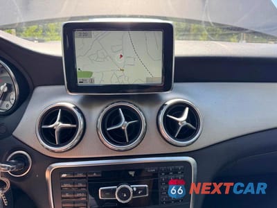 Zdjęcie 10 z 13 samochodu: 2015 MERCEDES-BENZ GLA 250 4MATIC VIN:WDCTG4GB4FJ079824 - miniatura