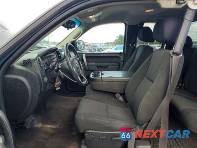 Zdjęcie 7 z 12 samochodu: 2013 GMC SIERRA K1500 SLE VIN:1GTR2VE74DZ392065 - miniatura