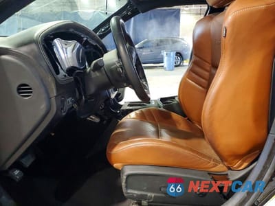 Zdjęcie 7 z 13 samochodu: 2020 DODGE CHARGER SRT HELLCAT VIN:2C3CDXL98LH240535 - miniatura