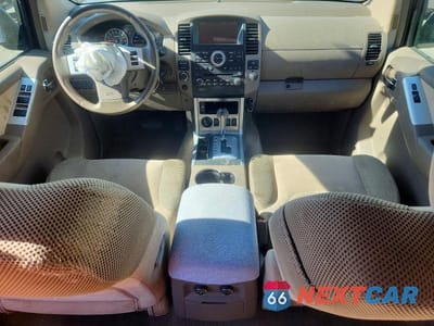 Zdjęcie 8 z 13 samochodu: 2011 NISSAN PATHFINDER S VIN:5N1AR1NB8BC635538 - miniatura