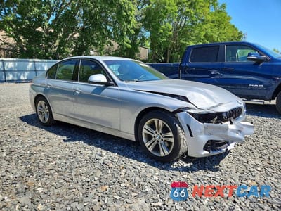 Czwarte zdjęcie samochodu z boku: 2016 BMW 328 XI SULEV VIN:WBA8E3G58GNT75104 - miniatura