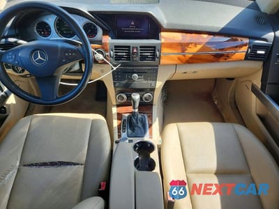 Zdjęcie 8 z 12 samochodu: 2010 MERCEDES-BENZ GLK 350 4MATIC VIN:WDCGG8HB7AF360471 - miniatura