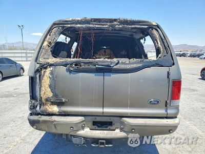 Zdjęcie 6 z 13 samochodu: 2003 FORD EXCURSION LIMITED VIN:1FMNU43S23EB44179 - miniatura