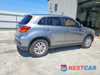 Trzecie zdjęcie samochodu z tyłu: 2019 MITSUBISHI RVR SE VIN:JA4AJ3AU6KU602122 - miniatura