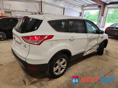 Trzecie zdjęcie samochodu z tyłu: 2014 FORD ESCAPE SE VIN:1FMCU9GX8EUB97357 - miniatura