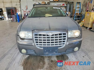 Piąte zdjęcie samochodu w środku: 2008 CHRYSLER 300C VIN:2C3KA63H38H139643 - miniatura