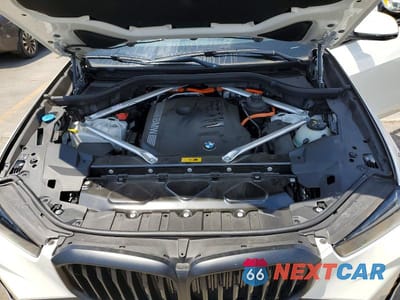 Zdjęcie 12 z 14 samochodu: 2025 BMW X5 XDRIVE50E VIN:5UX43EU03S9Z84385 - miniatura
