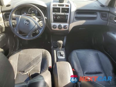Zdjęcie 8 z 12 samochodu: 2007 KIA SPORTAGE LX VIN:KNDJE723677362910 - miniatura