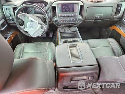 Zdjęcie 8 z 13 samochodu: 2017 CHEVROLET SILVERADO K3500 LTZ VIN:1GC4K0CY3HF177437 - miniatura